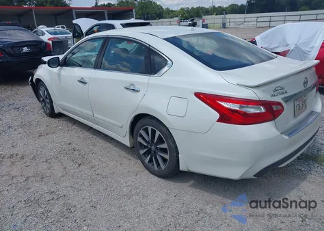 2017 Nissan Altima 2.5 Sl z USA, uszkodzony, nr VIN 1N4AL3AP3HC230124